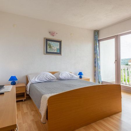 Appartamento Olive Gardens Primošten Esterno foto