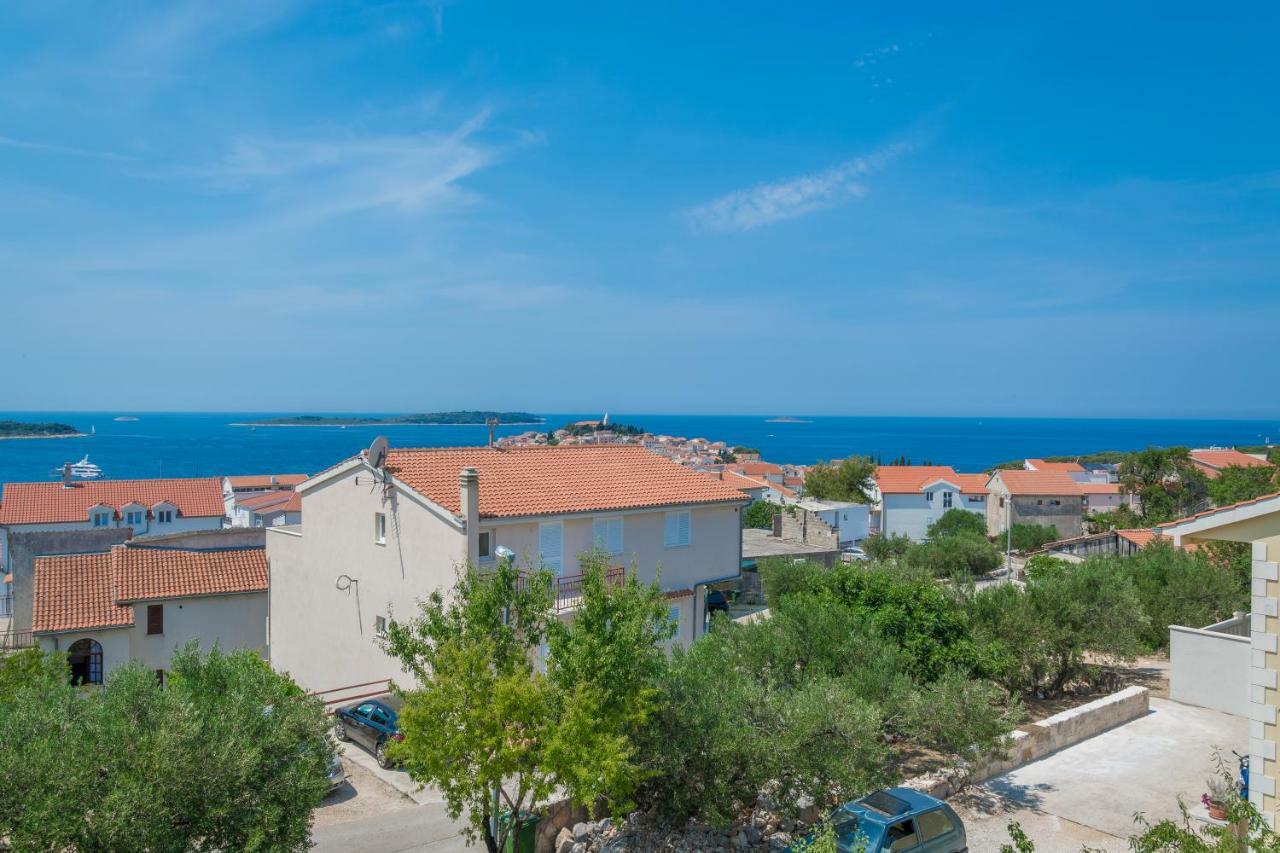 Appartamento Olive Gardens Primošten Esterno foto