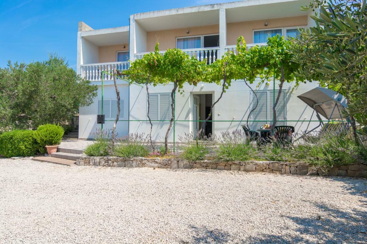 Appartamento Olive Gardens Primošten Esterno foto