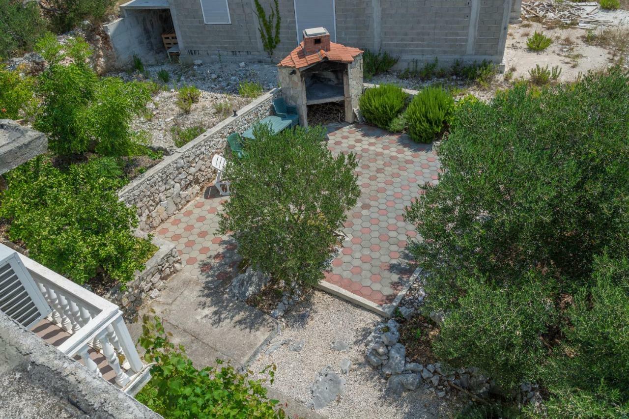 Appartamento Olive Gardens Primošten Esterno foto