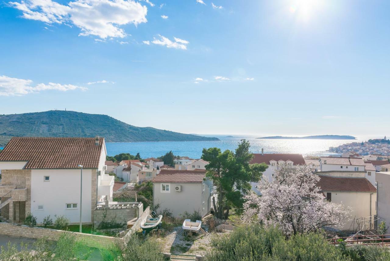Appartamento Olive Gardens Primošten Esterno foto