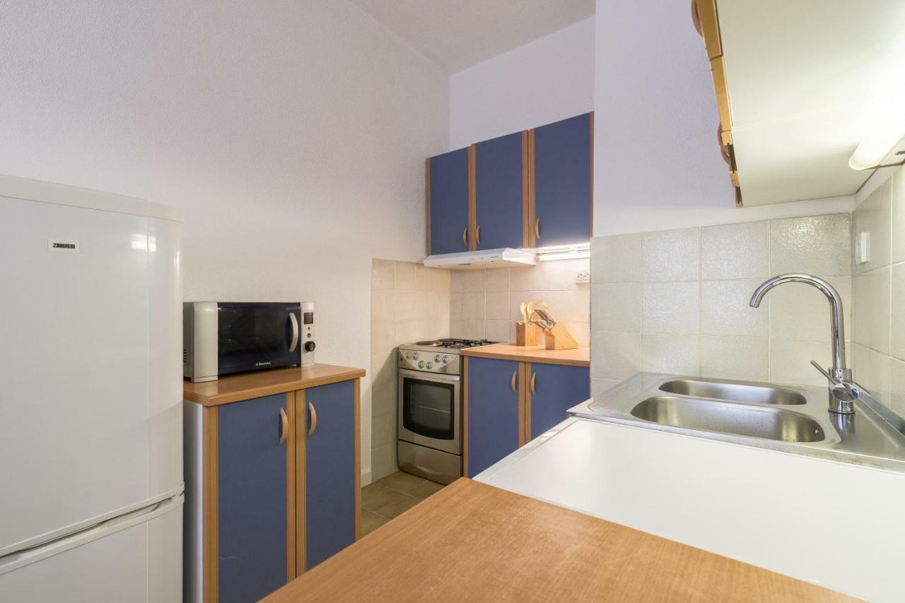 Appartamento Olive Gardens Primošten Esterno foto