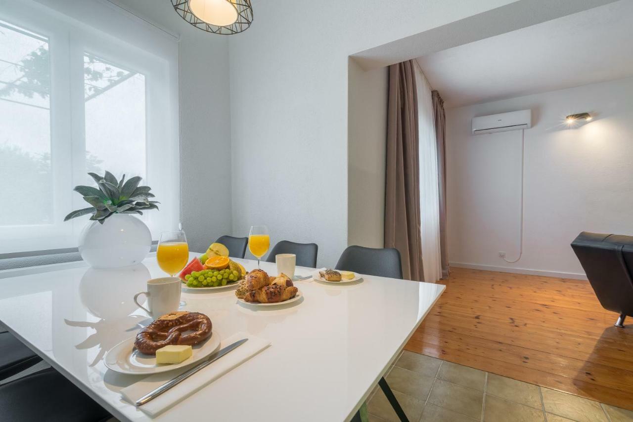 Appartamento Olive Gardens Primošten Esterno foto